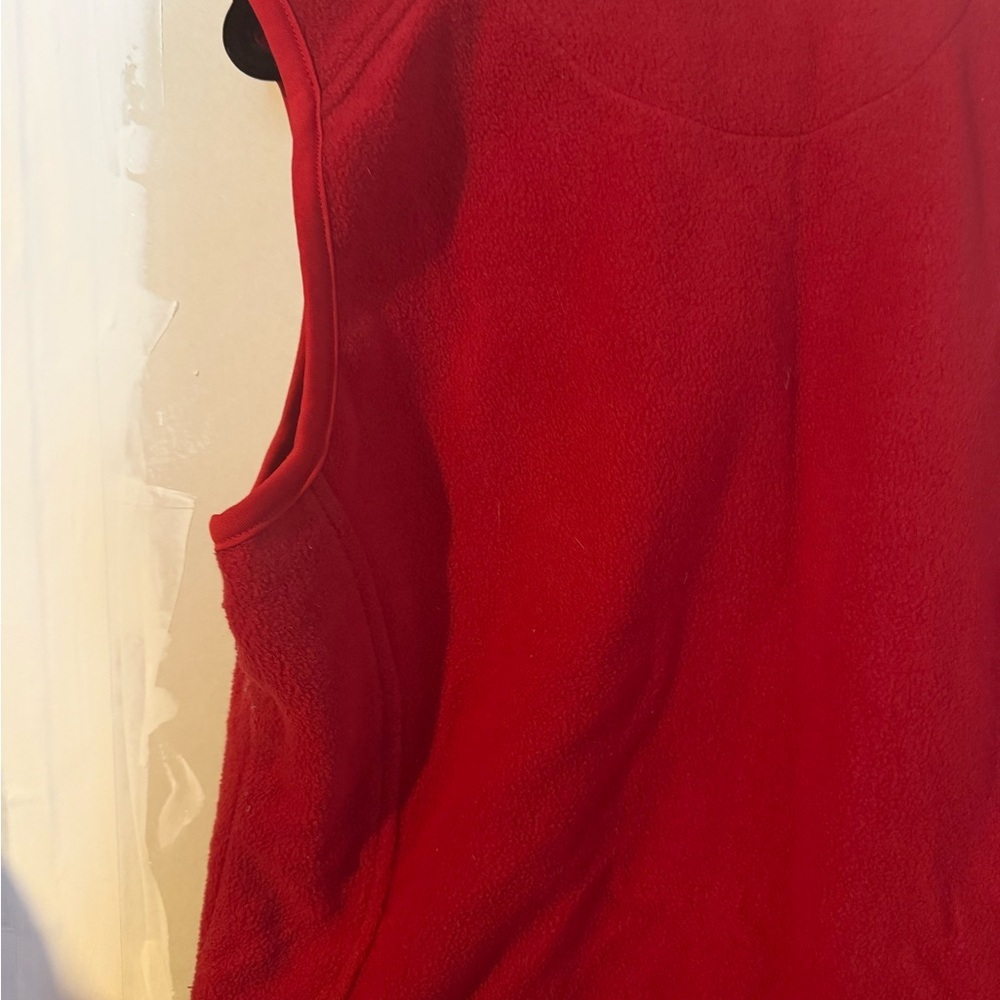 HBC Team Canada Olympic Red Fleece Full Zip Vest Women's Large - Picture 6 of 7